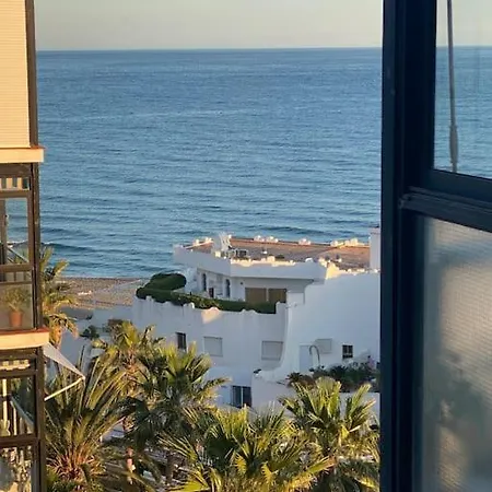 Apartamento En El Paseo Maritimo *